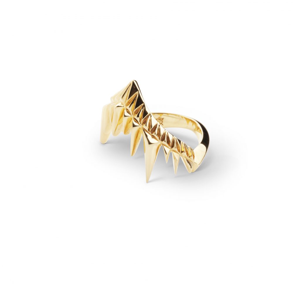 gold shark ring